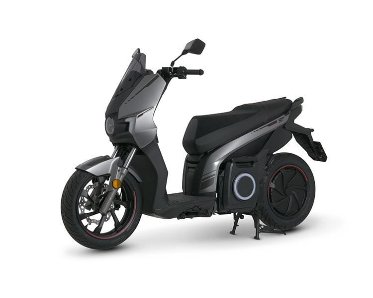 Silence S01+ electric scooter grey etrix