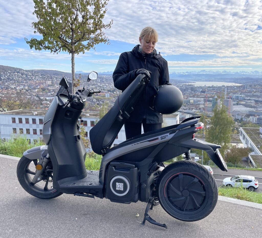 Silence S01 Plus Grey Zurich Electric Scooter